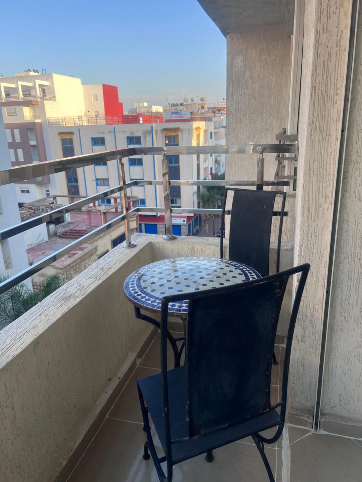 Luxury Center Town Apartment Кенитра Экстерьер фото
